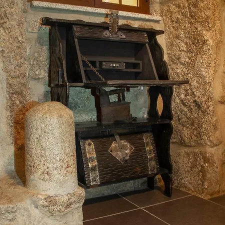 Casa Dos Poetas By Al Hébergement de vacances