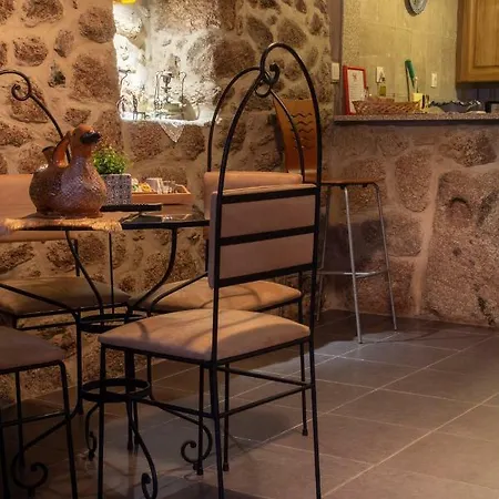 Casa Dos Poetas By Al *