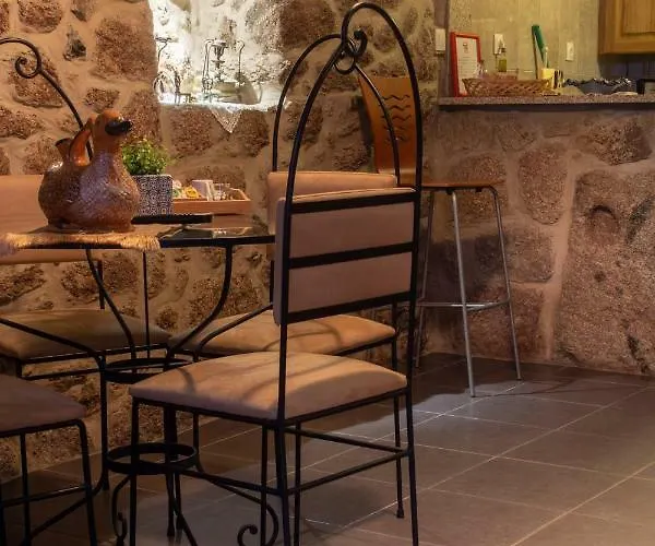 Casa Dos Poetas By Al *